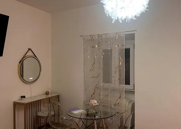 Apartment Shalimar Navona